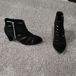 Comfortview Strappy Booties